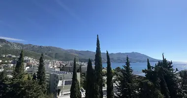 Mieszkanie 4 pokoi w Budva, Czarnogóra