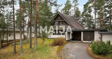 3 bedroom house in Helsinki sub-region, Finland