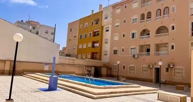 2 bedroom apartment in Torrevieja, Spain