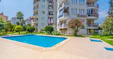 Apartamento 4 habitaciones con aparcamiento, con la piscina, con Children pool en Alanya, Turquía