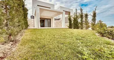 Villa 5 bedrooms with Sea view, with Mountain view, with City view in Pefkochori, Greece