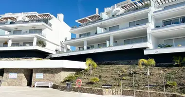 Apartamento 2 habitaciones en Estepona, Španjolska
