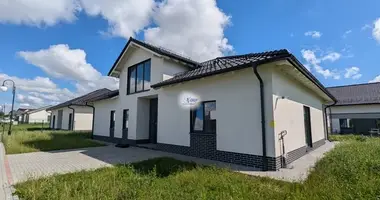 5 room house in Zaozere, Russia