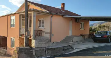 Haus 5 Schlafzimmer in Tivat, Montenegro