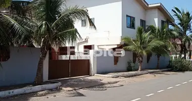 Apartment 15 bedrooms in Sakumono, Ghana