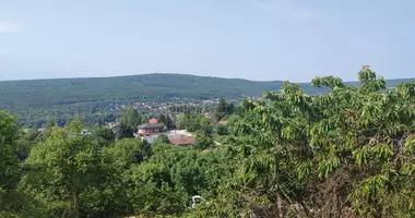 Parcela en Nagykovacsi, Hungría