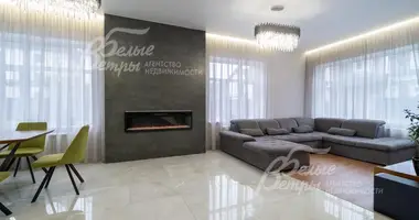 Casa 4 habitaciones con Amueblado, con Internet, con Disponible en poselenie Filimonkovskoe, Rusia