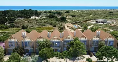 Adosado Adosado 3 habitaciones con aparcamiento, con Aire acondicionado, con Vistas al mar en Castro Marim, Portugal