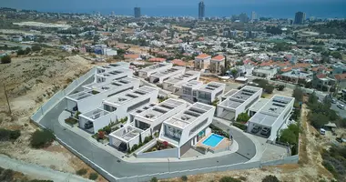 Casa 4 habitaciones en Mouttagiaka, Chipre