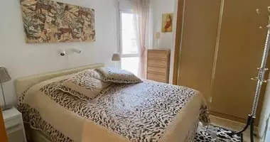 Penthouse 3 bedrooms in Torrevieja, Spain
