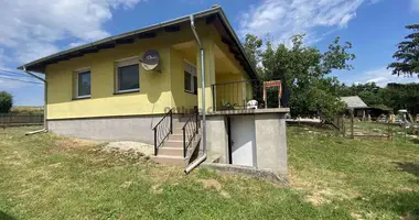 3 room house in Nemesbuek, Hungary