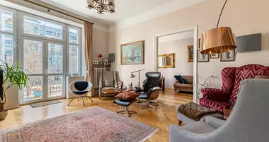3 bedroom apartment in Warsaw, Poland