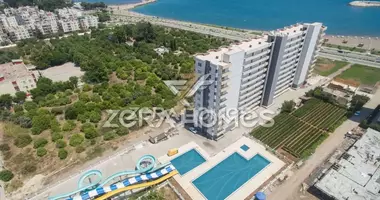 Mieszkanie 2 pokoi z parking, z winda, z widok na morze w Erdemli, Turcja