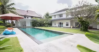 Villa 4 bedrooms with Balcony, with Garage in Denpasar, Indonesia