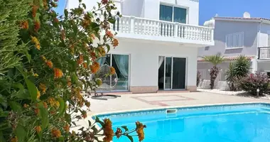 Villa en Peyia, Chipre