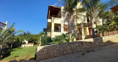 4 bedroom house in Greece