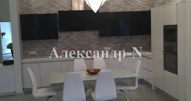 4 room apartment in Odessa, Ukraine