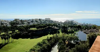 3 bedroom apartment in Benalmadena, Spain