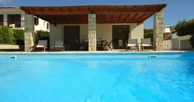 Bungalow 3 bedrooms in Pissouri, Cyprus