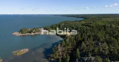Plot of land in Turun seutukunta, Finland