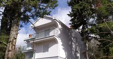 4 bedroom house in Herceg Novi, Montenegro