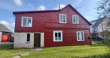 House with garage, with paved road, with internet in Vieksniai, Lithuania