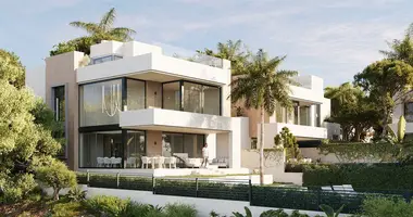 Villa 4 bedrooms with Air conditioner, with Sea view, with Mountain view in Marbella, Spain