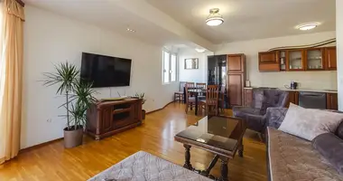 Wohnung 2 Schlafzimmer in Montenegro