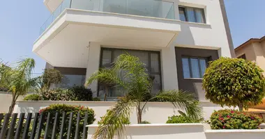 Ático Ático 3 habitaciones en Municipio de Agios Athanasios, Chipre