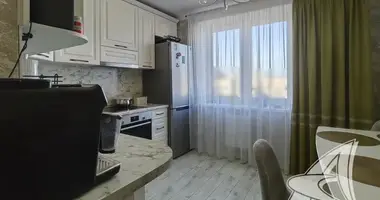 Apartamento 2 habitaciones en Kobriny, Bielorrusia