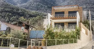 Villa 4 bedrooms with Sea view, with Garage in Kotor, Montenegro