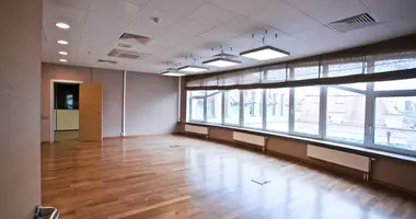 Office 3 300 m² in Central Administrative Okrug, Russia