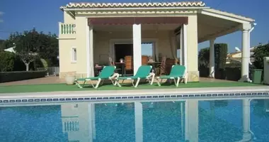 Villa  mit Möbliert, mit Terrasse, mit Lagerraum in Soul Buoy, Alle Länder