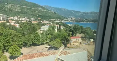 Apartamento 2 habitaciones en Budva, Montenegro