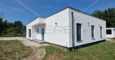 3 room house in Blaskovici, Croatia