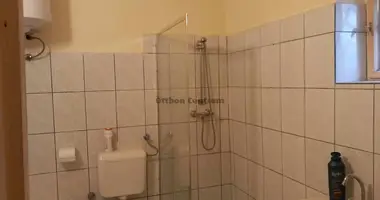 2 room house in Toszeg, Hungary