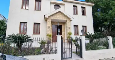 Maison 5 chambres dans Aradíppou, Chypre