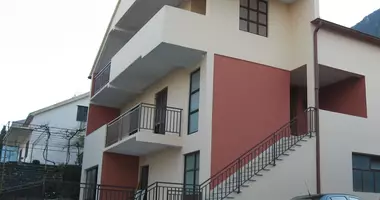 Mieszkanie 4 pokoi w Prcanj, Czarnogóra