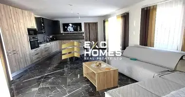 Penthouse in Ghajnsielem, Malta