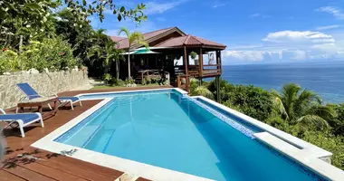 Дом 3 спальни в Calabash Bight, Гондурас