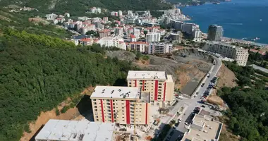 Apartamento 2 habitaciones en Becici, Montenegro