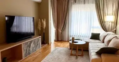 Wohnung 2 Schlafzimmer in Becici, Montenegro