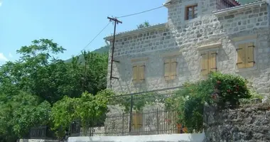 Villa 5 chambres avec Au bord de la mer dans Dobrota, Monténégro