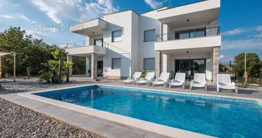 8 bedroom House in Krk, Croatia
