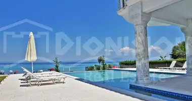 5 bedroom house in Polychrono, Greece