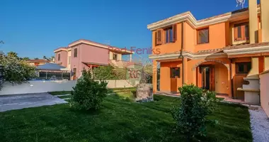 Villa 3 bedrooms in Cagliari, Italy