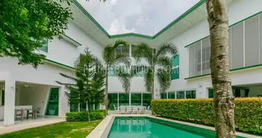 Villa 5 bedrooms in Phuket, Thailand