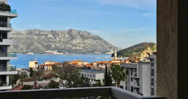 Mieszkanie 2 pokoi w Budva, Czarnogóra