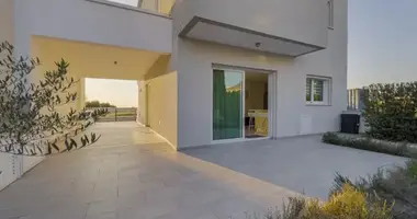 3 bedroom house in Konia, Cyprus