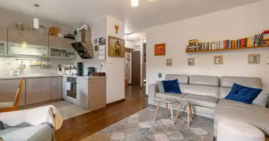 Nieruchomości komercyjne 49 m² w Warszawa, Polska